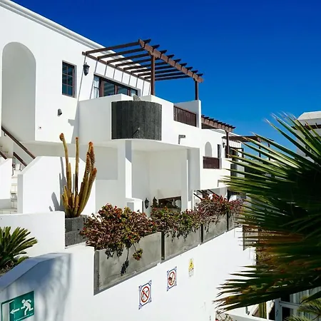 Plaza Azul Aparthotel 2*