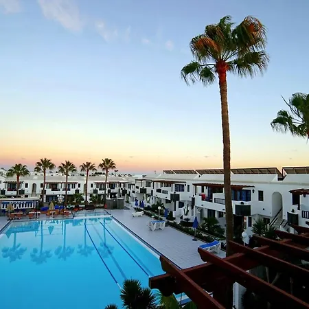 Aparthotel Plaza Azul