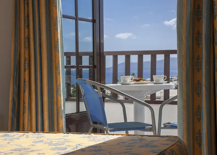 Plaza Azul Apart-hotel 2*